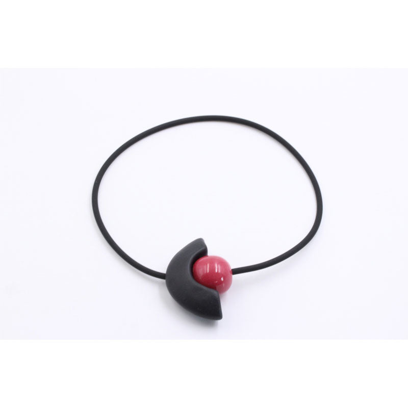 Luna Yucatan Necklace, Raspberry - Zouf.biz